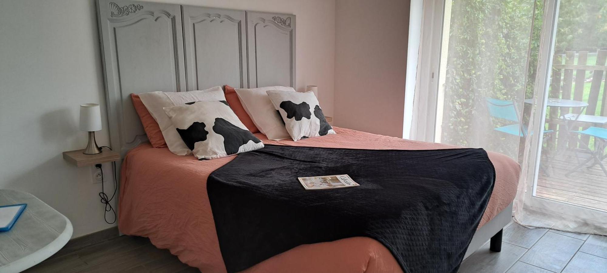 La Bergerie Du Mesnil Bed & Breakfast Livry  Exterior photo